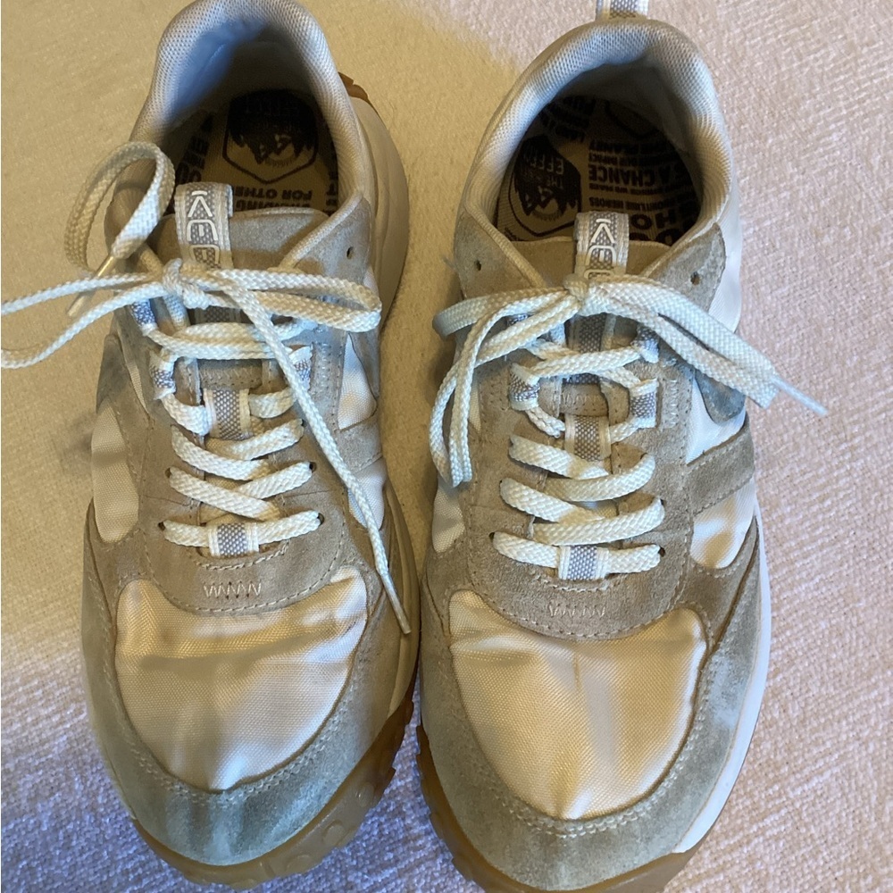 KEEN KS86 Women’s Size 8 Safari/Birch Trail Hiking Tread Every Day Sneaker
OB1